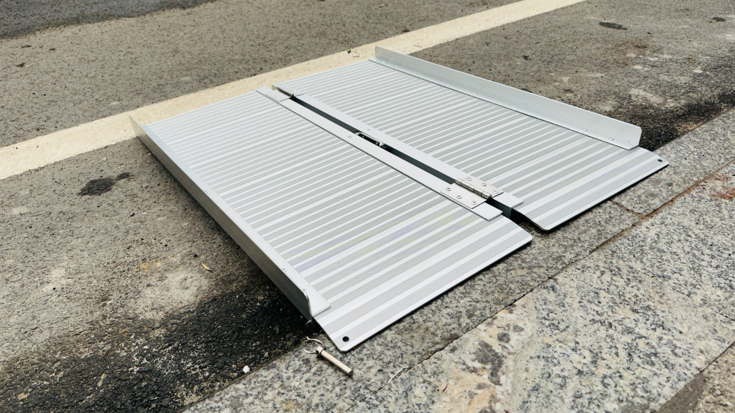 Rampa de acceso de aluminio 72 x 90 cm