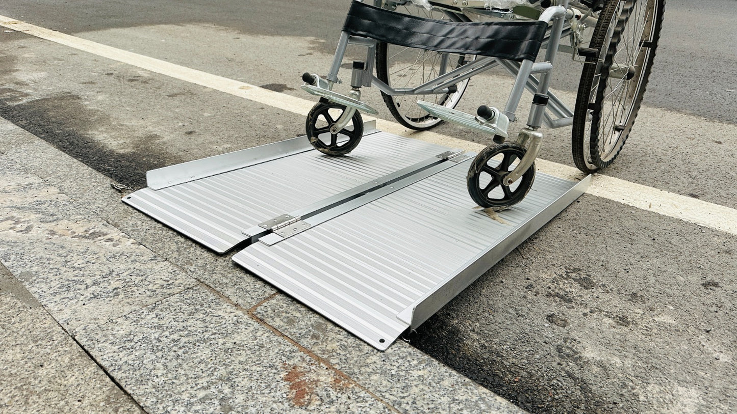Rampa de acceso de aluminio 72 x 90 cm